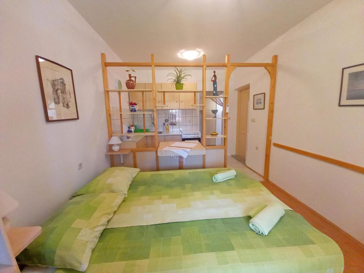 Holiday Apartments Ruzica, Pjescana Uvala Exteriör bild