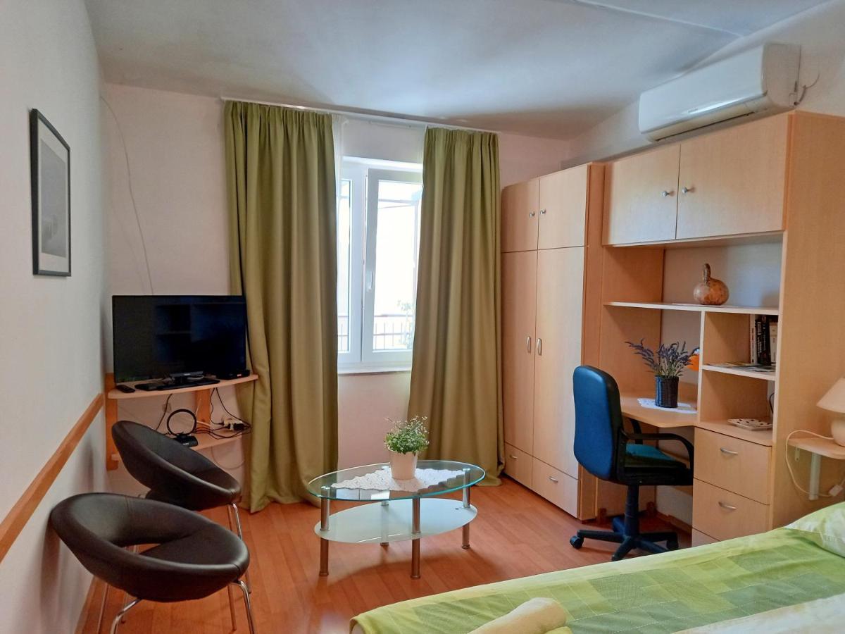Holiday Apartments Ruzica, Pjescana Uvala Exteriör bild